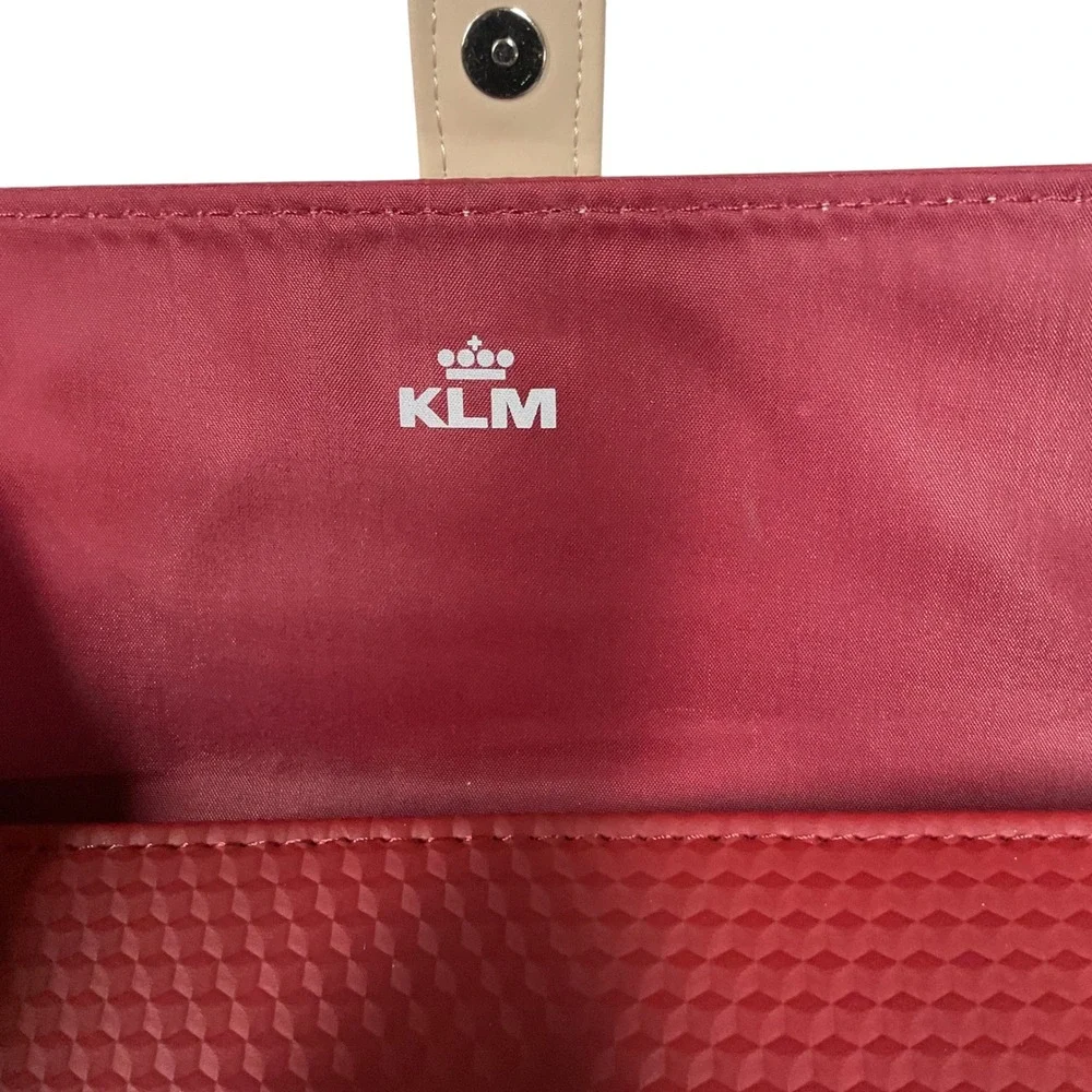 Jan Taminiau Women's Business Class Amenity Clutch Burgundy Limited Edition OS